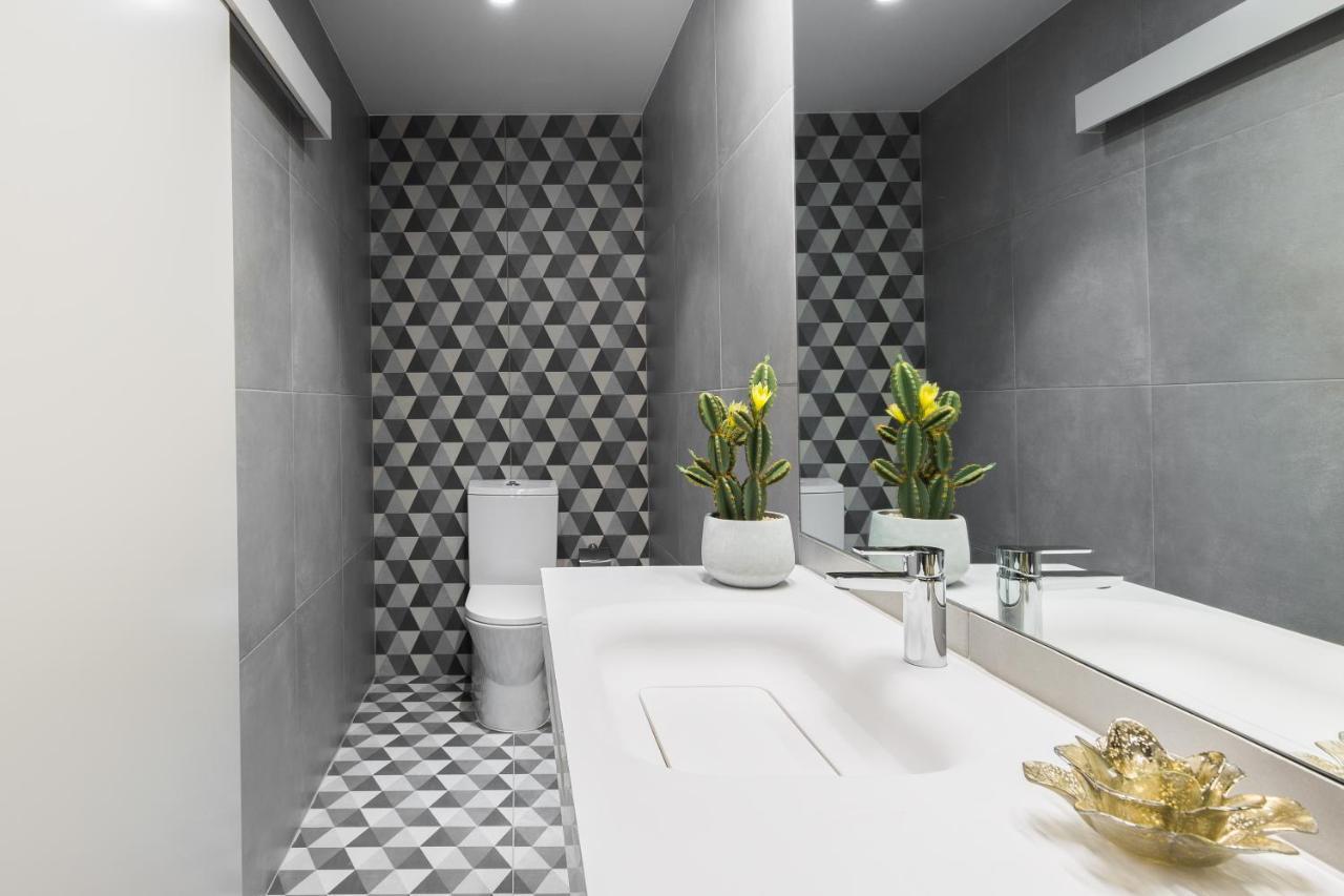 Charming Luxurious Flat With Garage By Host Wise Appartement Porto Buitenkant foto