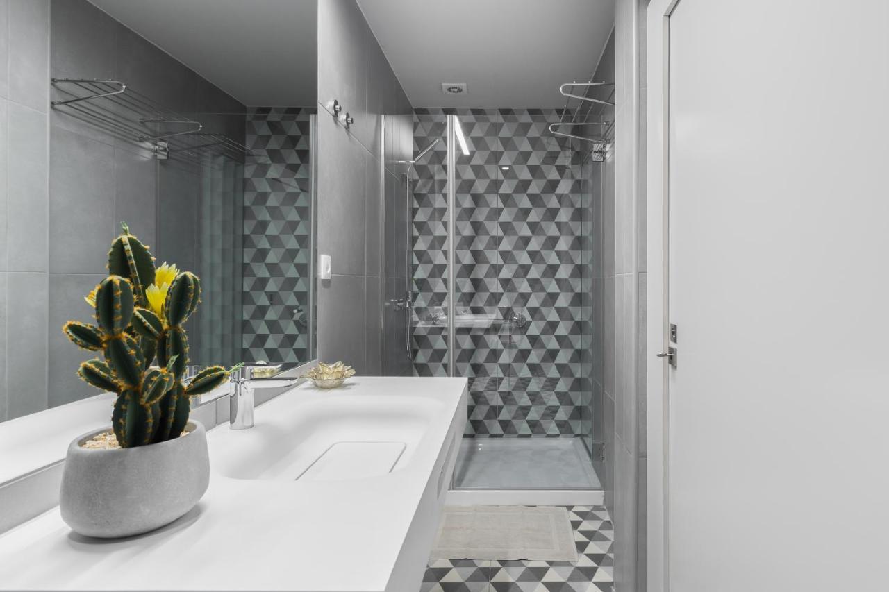 Charming Luxurious Flat With Garage By Host Wise Appartement Porto Buitenkant foto